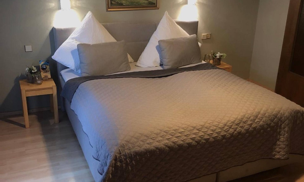 Flintsbach A. Inn Bed & Breakfast | Almhostel