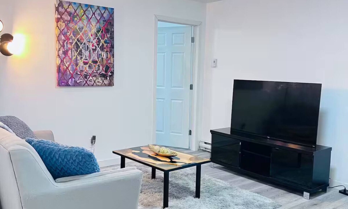 Saint John Apartment | Cozy getaway