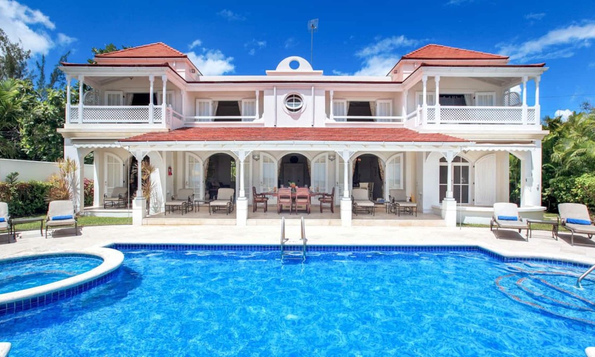 Lower Carlton Villa | Fosters House - Five Bedroom Villa, Sleeps 10