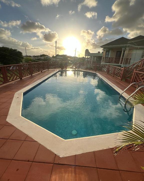 Gibbons Apartment | Lovely 1bedroom apartment with pool