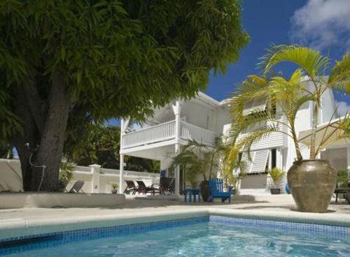 Porters House | Mango Court 1 - by ZenBreak