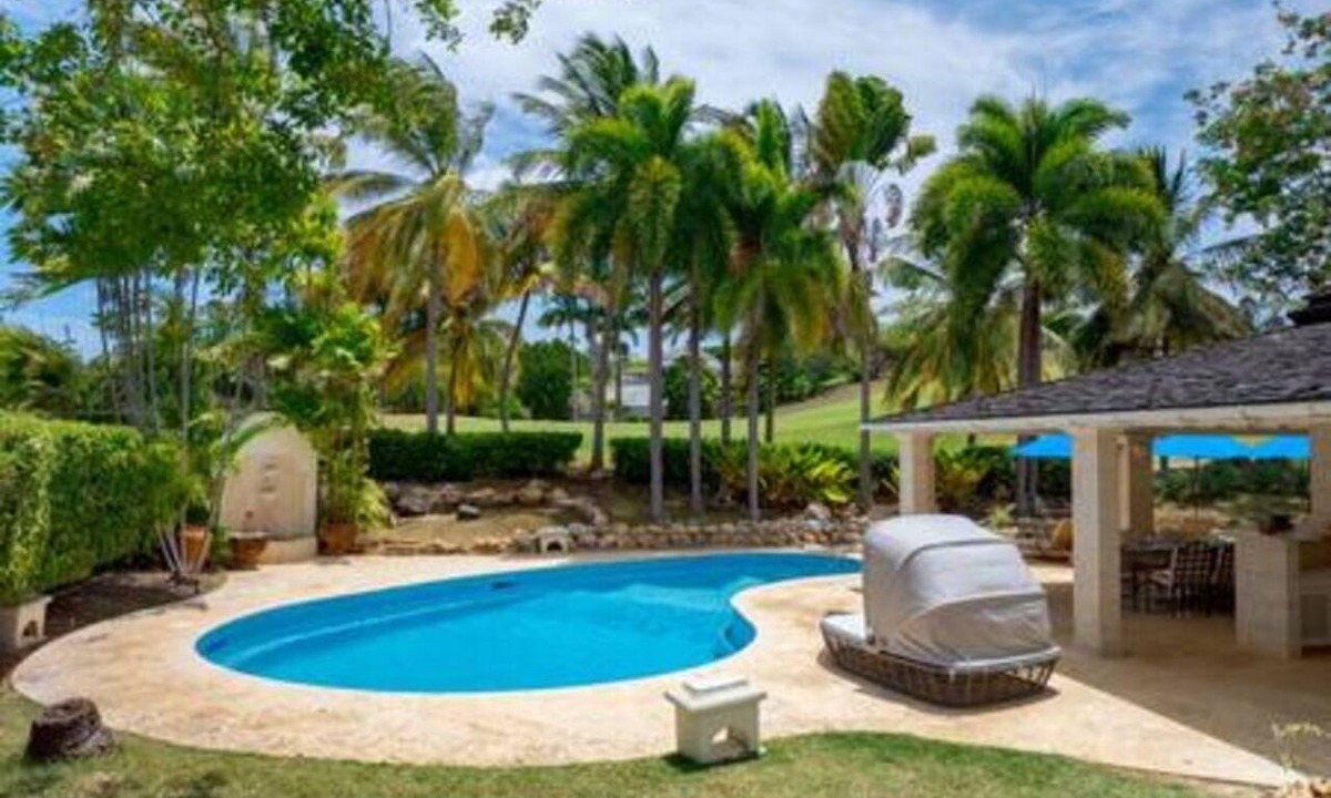 Westmoreland House | No Worries at Coconut Grove by Young Estates