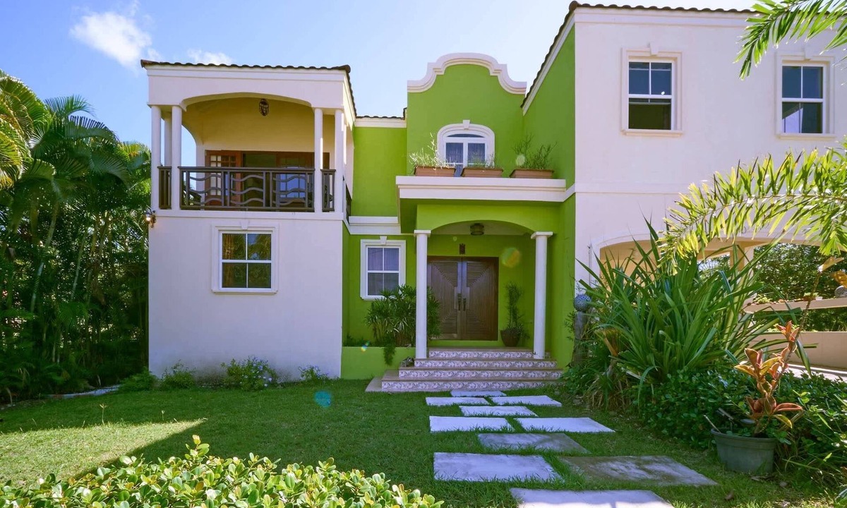 Maynards House | Serenity Villa - 3bd by ZenBreak