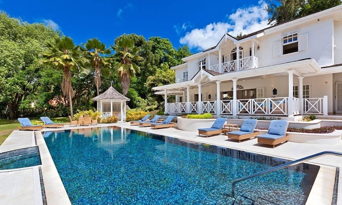 Holder's Hill Villa | Villa Moon Dance Summer Promotion | Near Ocean - Located in Stunning Sandy Lane with Private Pool