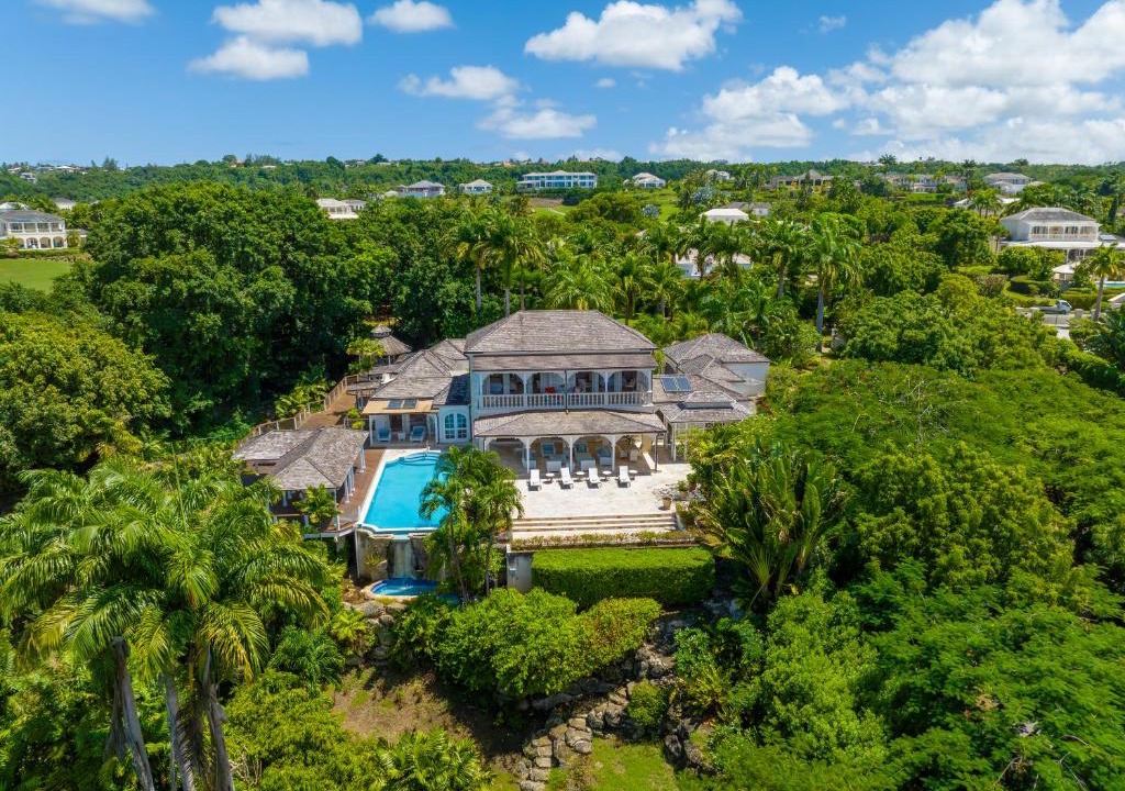 Westmoreland Villa | Waterfalls - 6 bed peaceful and secure luxury
