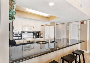 Beautiful Front Beach 4 Bedroom Condo with Private Parking and Pools in Folly Beach