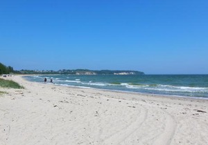 Strandresort Rex Rugia Ferienwohnung 13-7 mit Sauna- und Schwimmbadnutzung im AHOI Sellin in Middelhagen