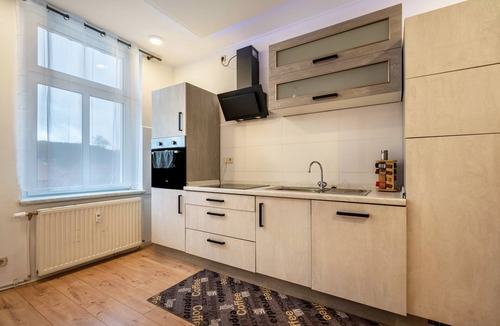Gera Apartment | Apartment 'Gera' with Balcony and Wi-Fi