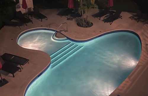Weston Apartment | Apartment In Weston, Saint James