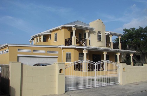 Welches Apartment | Apartments in Maya's Bajan Villas
