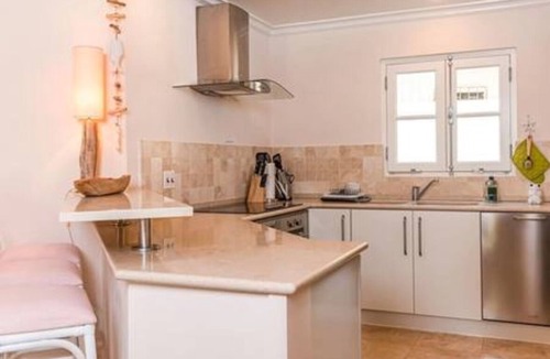 Schooner Bay House | Boana at Schooner Bay by Young Estates