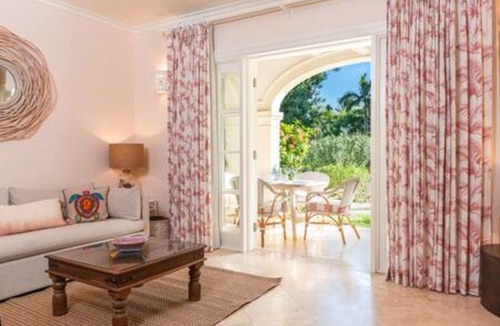 Schooner Bay House | Boana at Schooner Bay by Young Estates
