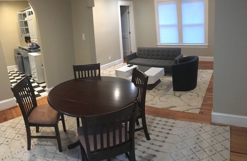 Morningside-Lenox Park House | Carriage House by Piedmont Park and The Beltline