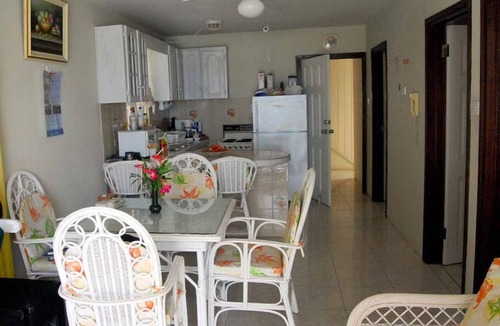 Mullins Apartment | Cassandra 2 Beach Apartments