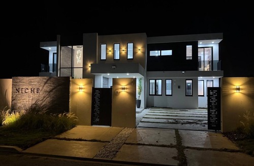 Diamond Valley Villa | Charming 4-bedroom villa with AC in Saint Philip