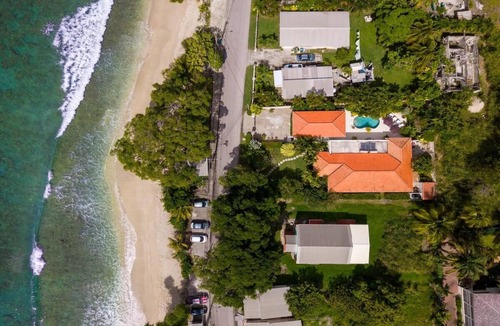Collenton Villa | Chateau de Mar by Fantasia Villas