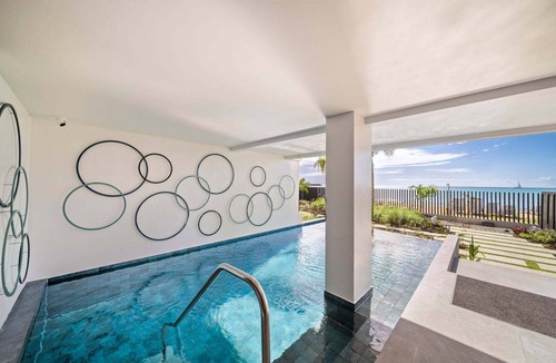 Brighton Apartment | Chic Beachfront Condo - Allure 503 (2 bed)