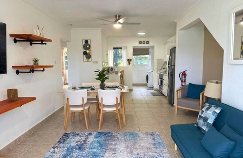 Clermont Apartment | Crystal Court Gated apartment Tennis Court, Pool, Warrens 5 min, Beach 10 min