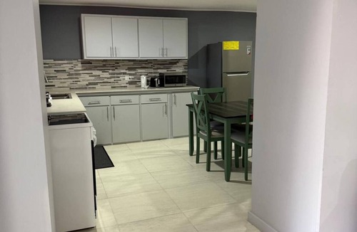 Bridgetown Apartment | Dunks - Close to Carlisle Bay Beach & Bridgetown