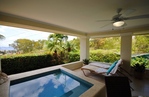 Lower Carlton Beach Apartment | El Vista - a delightful Apt. - available for rent - please look at our calendar