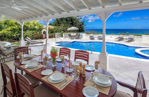 Lower Carlton Villa | Fosters House - Five Bedroom Villa, Sleeps 10