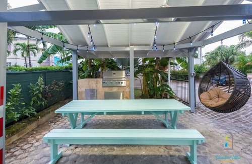 Dover Apartment | Garden Apartment Near Dover Beach, Patio & BBQ