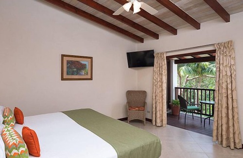 Maynards House | Get Ready for Blissful Getaway! Near Animal Flower Cave! Outdoor Pools, Parking!