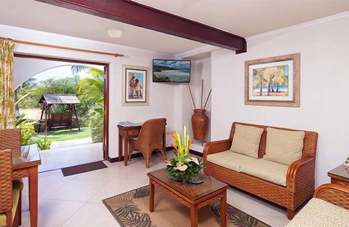 Maynards House | Get Ready for Blissful Getaway! Near Animal Flower Cave! Outdoor Pools, Parking!