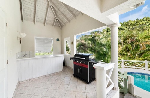 Holder's Hill Villa | Hullabaloo