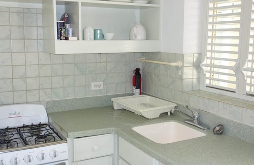 Silver Sands Apartment | Inchcape Seaside Villas right on Silver Sands Beach - Coconut Studio