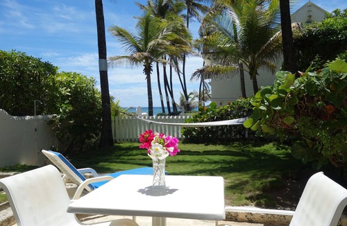 Silver Sands Apartment | Inchcape Seaside Villas right on Silver Sands Beach - Coconut Studio