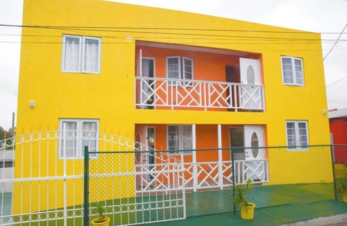 Bridgetown Apartment | Irie 2BR Stay in Bridgetown Hosted by Rasta Couple + Car Rental for US65/Day Now