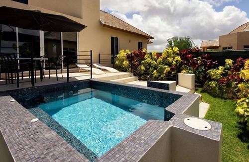 Trents Villa | La Maison Michelle Luxury villa