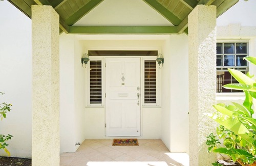 Bridgetown House | Large 3-bed townhouse w/shared pool