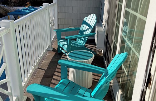 Hyannis Condo | Luxury Condo 3BR 3BA - Waterpark Passes Included! Limited availability.
