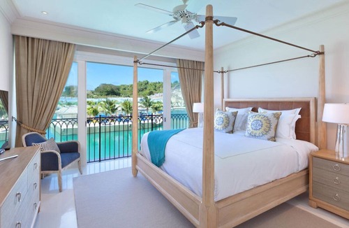 Retreat Villa | Luxury Two Bedroom Residence