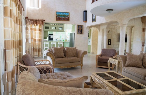 Paynes Bay Villa | Marzalea 2 bd Villa by Zenbreak