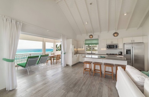 Hastings Apartment | Ocean View Penthouse