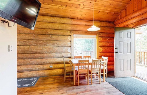 Lac Le Jeune House | Okanagan - Lac Le Jeune at Cabin 4