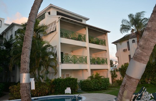 Saint Lawrence Apartment | Relax on beautiful Worthing Beach, Barbados.