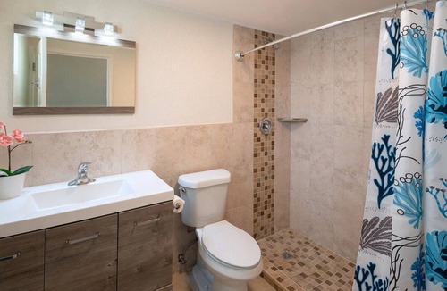 Dover Hotel | Signature Barbados Retreat with Balcony and Pool Access l 2 Units