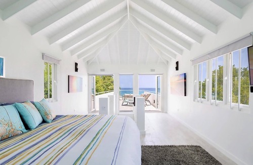 Prospect Villa | Tideline- 4BR Beachfront Modern Villa
