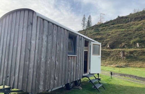 Lauscha House | Timber construction wagon