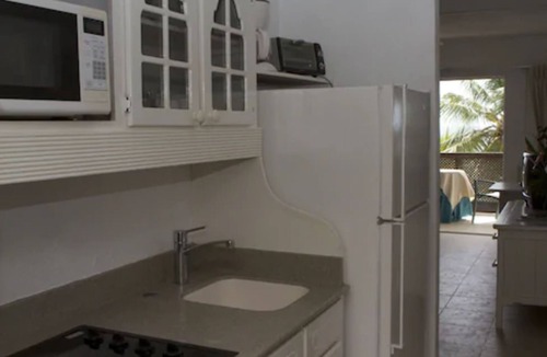 Sunset Crest Apartment | Tropical Sunset Beach Apartment Hotel