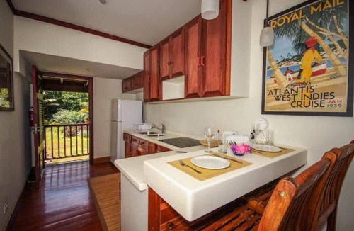 Belleplaine Apartment | Upper Level Studio @ Santosha Barbados B