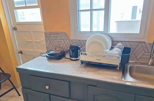 Husbands Apartment | Welcoming apartment with AC in the heart of Oxnards