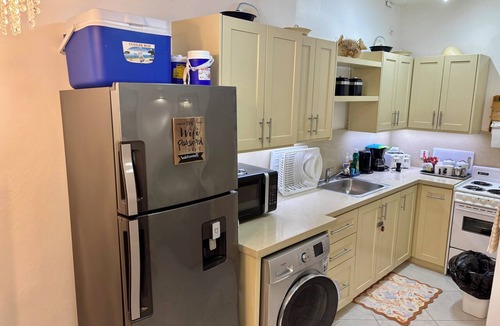 Sunset Crest Condo | West Coast 1 Bedroom Apartment- Close to beach (5)