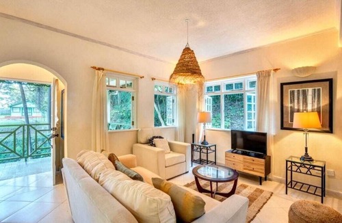 Mullins House | Woodlands Luxury Villas