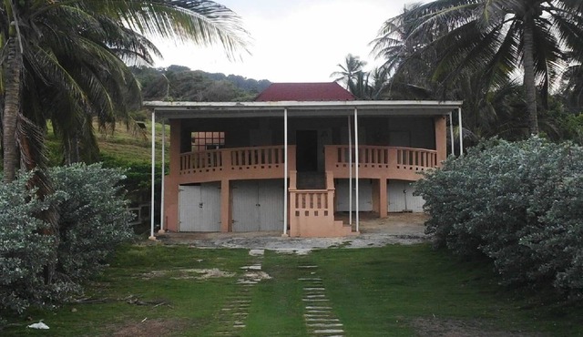 3 Bedroom Beach-side Villa with Scenic Views of the Atlantic Ocean