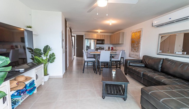 3 Bedroom Oceanfront Beach House in Isabela